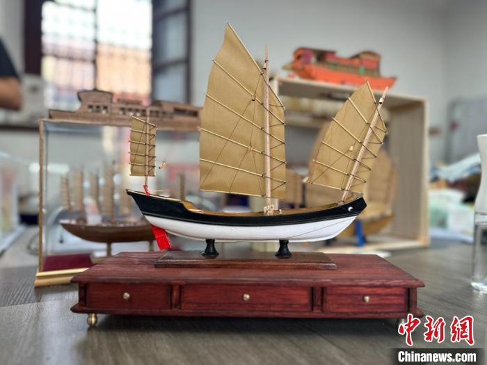 百家樂：山東菸台古船複原師：用刻刀“對話”古代舟船
